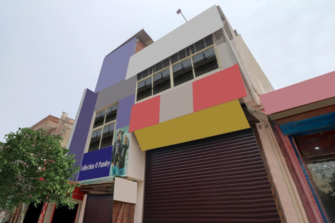 Oyo 81168 Collection O Dwarka Mor New Delhi Exterior photo